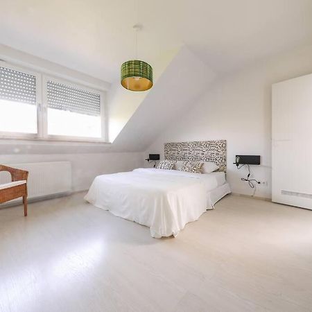 Neue Wohnung In Der Naehe Von Trier Korlingen Exterior foto